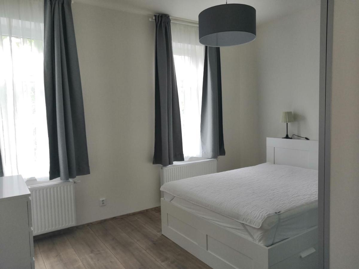 Znojmo Apartmany Bagian luar foto